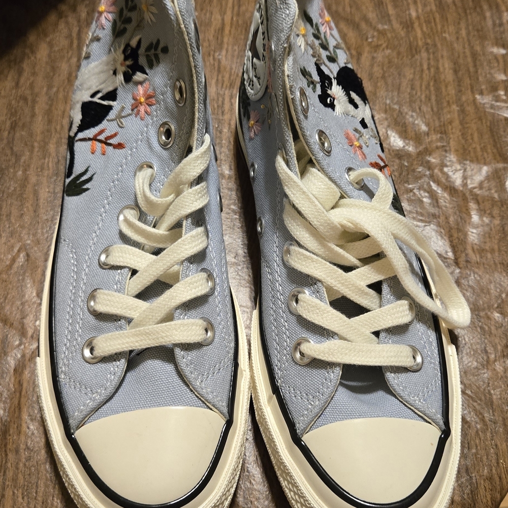 Floral Embroidered High-Top Sneakers